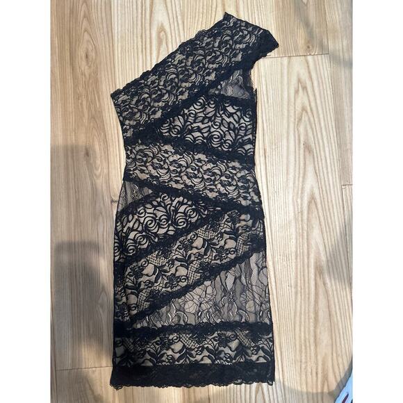 Bebe One Shoulder Dress, Nude Lining, Womens Small - Picture 4 of 6